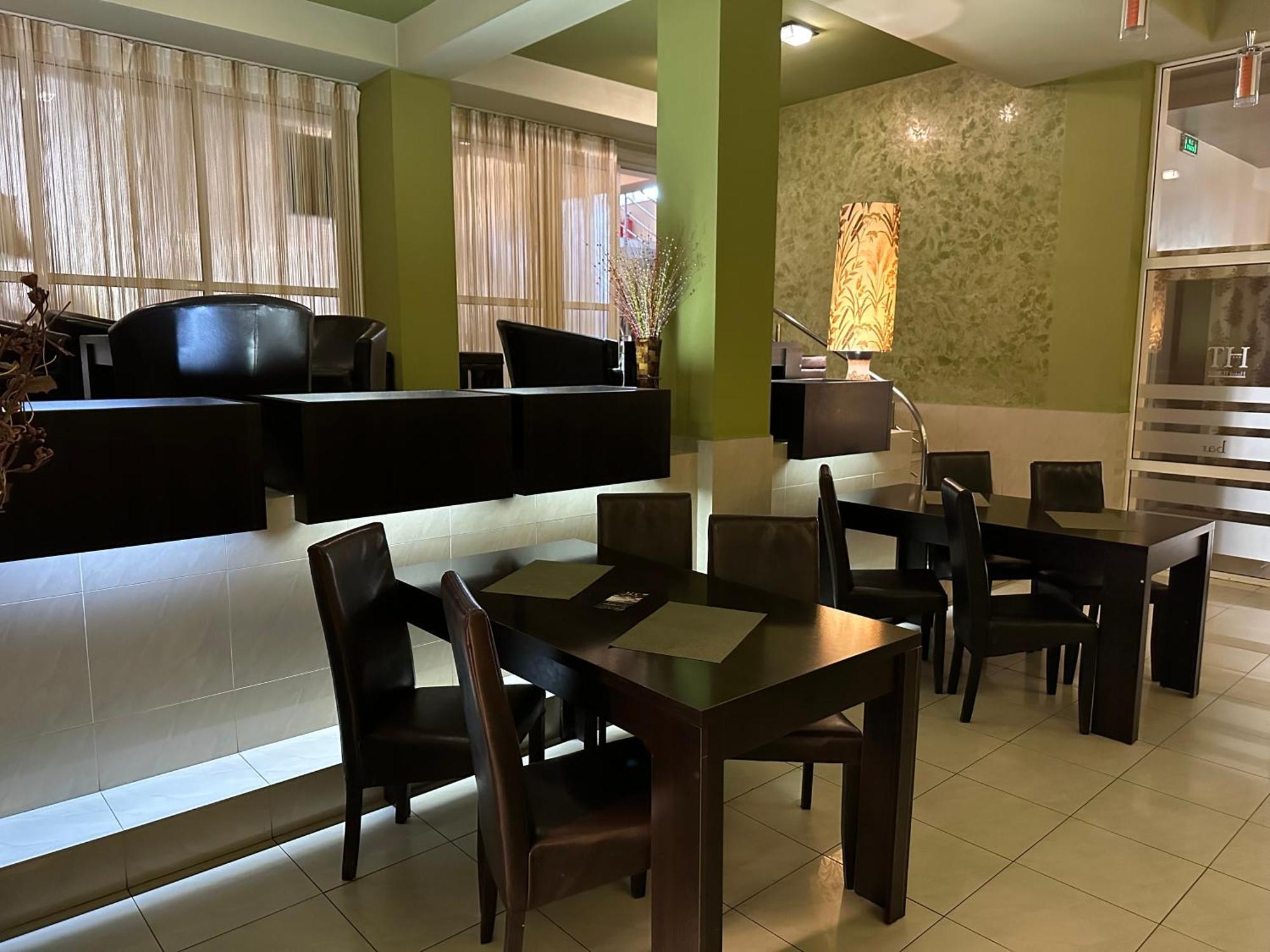 Hotel Turist Fălticeni 외부 사진