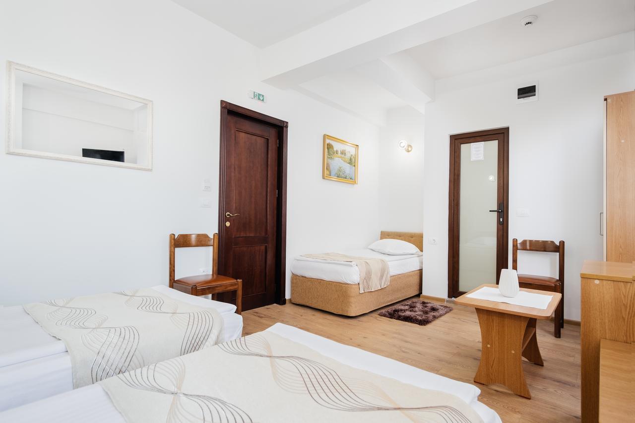 Hotel Turist Fălticeni 외부 사진